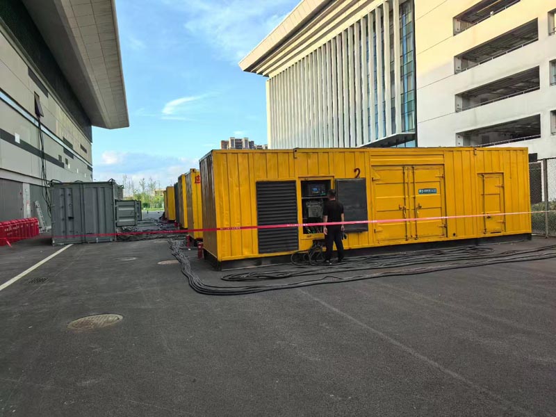 扬州柴油发电机冬季保养注意事项？